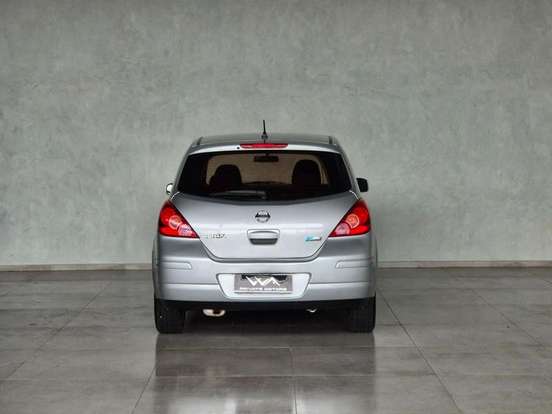 NISSAN-TIIDA-1.8 S 16V FLEX 4P MANUAL NISSAN-TIIDA-2012