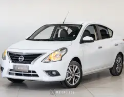 NISSAN VERSA 1.6 16V FLEXSTART SL 4P XTRONIC NISSAN VERSA 1.6 16V FLEXSTART SL 4P XTRONIC