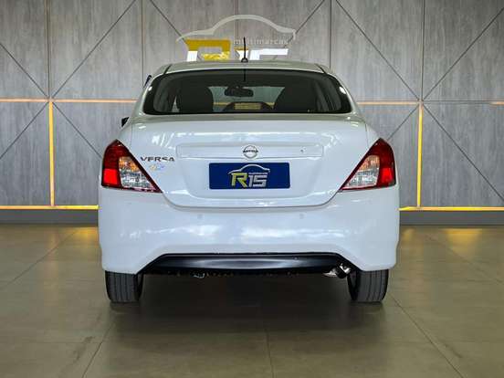 NISSAN-VERSA-1.6 16V FLEX SV 4P MANUAL NISSAN-VERSA-2016