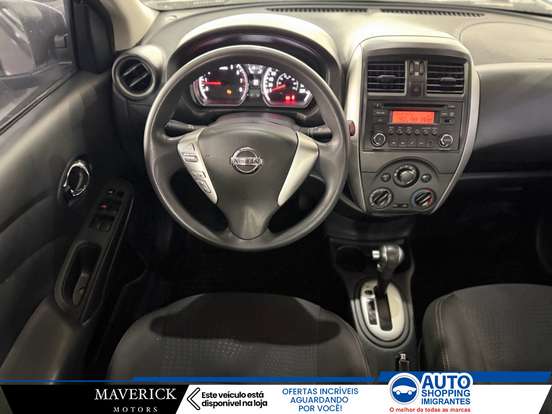 NISSAN-VERSA-2018