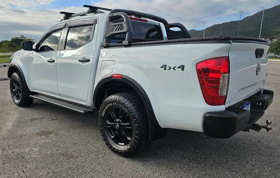 NISSAN-FRONTIER-2.3 16V TURBO DIESEL ATTACK CD 4X4 AUTOMÁTICO NISSAN-FRONTIER-2023