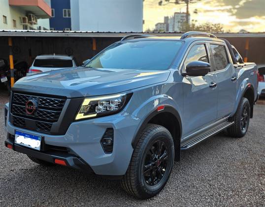 NISSAN FRONTIER 2.3 16V TURBO DIESEL PRO4X CD 4X4 AUTOMÁTICO