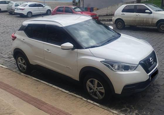 NISSAN KICKS 1.6 16V FLEXSTART S 4P XTRONIC