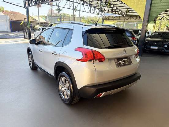 PEUGEOT-2008-2016