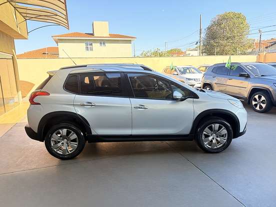 PEUGEOT-2008-1.6 16V FLEX ALLURE 4P MANUAL PEUGEOT-2008-2016