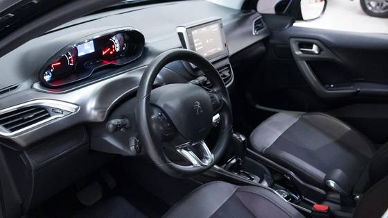PEUGEOT 2008 1.6 16V THP FLEX GRIFFE 4P AUTOMÁTICO