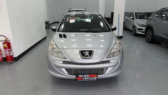 PEUGEOT-207-2012