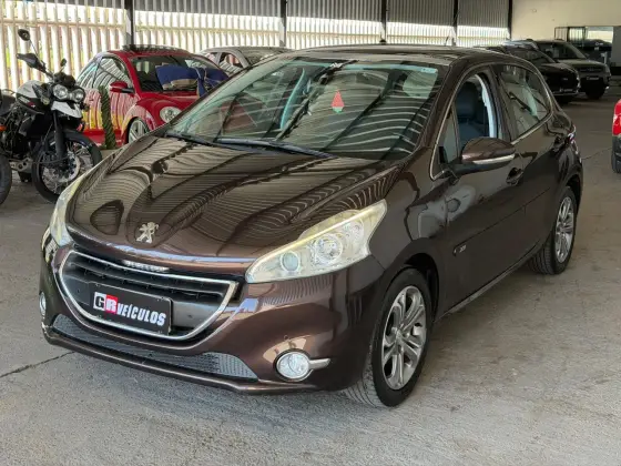 PEUGEOT 208 1.6 GRIFFE 16V FLEX 4P AUTOMÁTICO