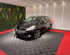 PEUGEOT 208 1.6 GRIFFE 16V FLEX 4P MANUAL PEUGEOT 208 1.6 GRIFFE 16V FLEX 4P MANUAL