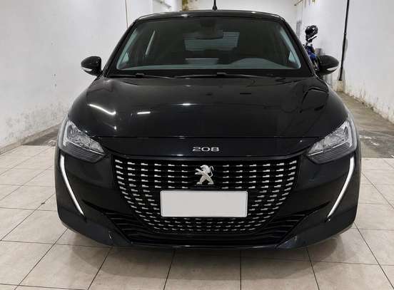 PEUGEOT-208-2022