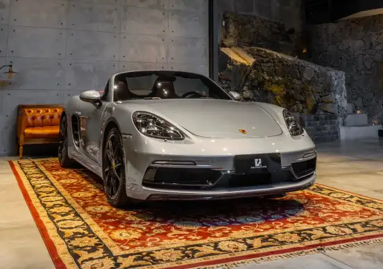 PORSCHE-718-2024