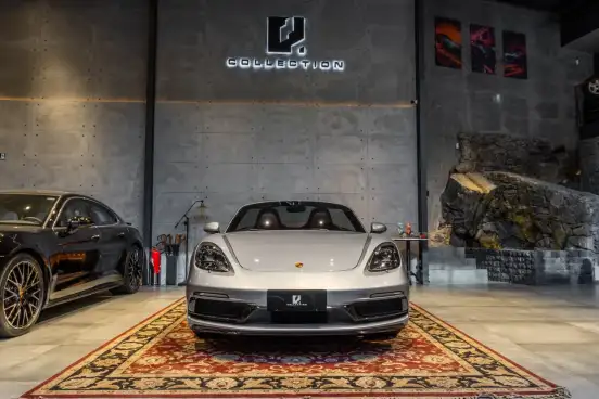 PORSCHE-718-2024