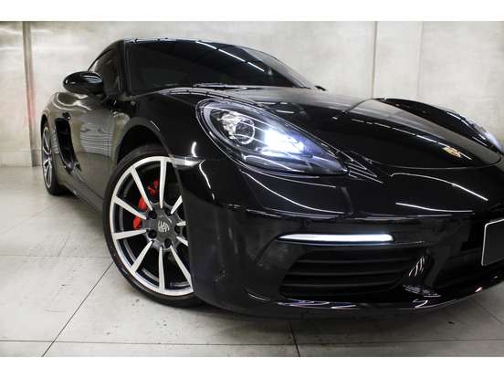 PORSCHE-718-2020