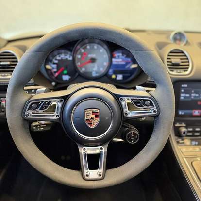 PORSCHE-718-2023