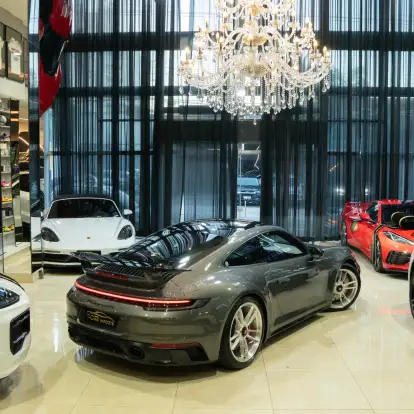 PORSCHE-911-2023