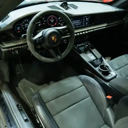 PORSCHE-911-2023