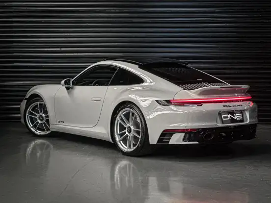 PORSCHE-911-3.0 24V H6 GASOLINA CARRERA GTS PDK PORSCHE-911-2024