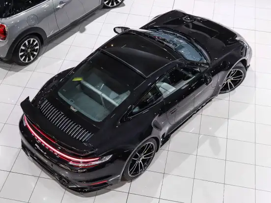 PORSCHE-911-2024