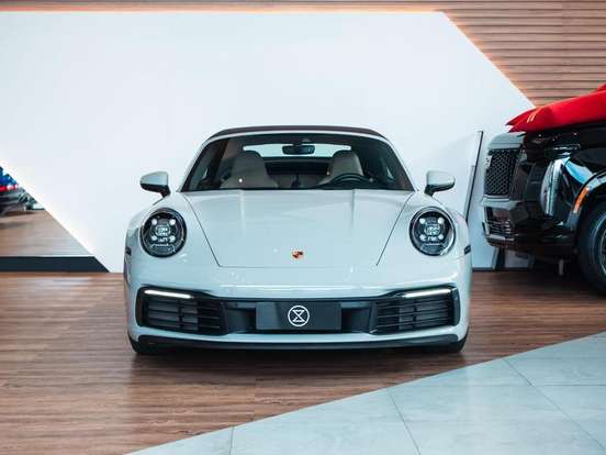 PORSCHE-911-2023