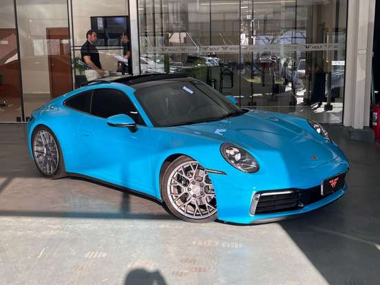 PORSCHE-911-2019