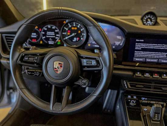 PORSCHE-911-2023