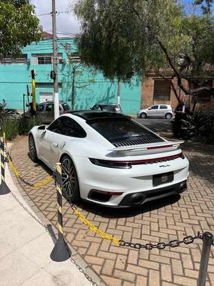 PORSCHE-911-2022