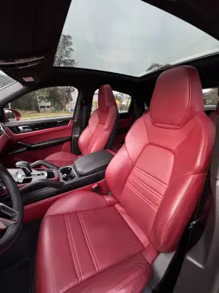 PORSCHE-CAYENNE-2021