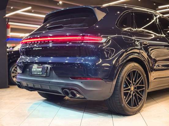 PORSCHE-CAYENNE-3.0 V6 E-HYBRID AWD TIPTRONIC S PORSCHE-CAYENNE-2024