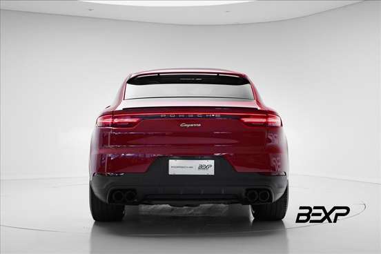PORSCHE-CAYENNE-2021
