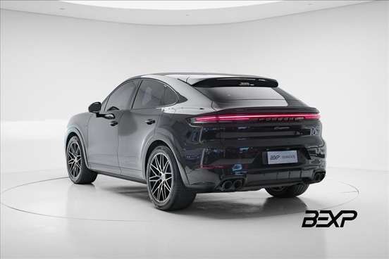 PORSCHE-CAYENNE-2024
