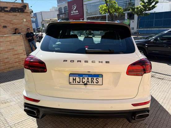 PORSCHE-CAYENNE-3.6 4X4 V6 24V GASOLINA 4P TIPTRONIC PORSCHE-CAYENNE-2015