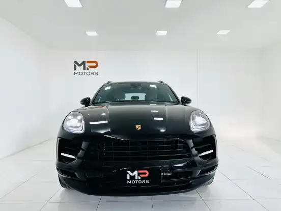 PORSCHE-MACAN-2021