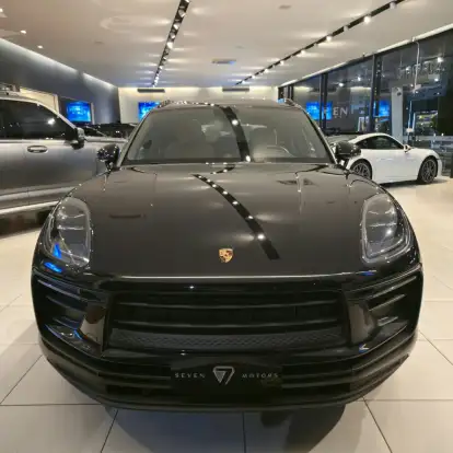 PORSCHE-MACAN-2023