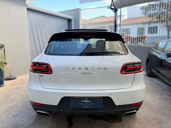 PORSCHE-MACAN-2018
