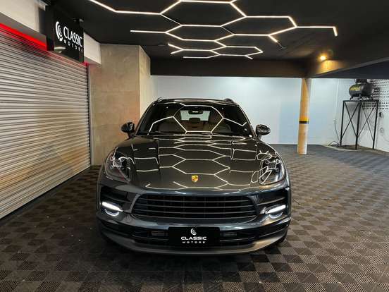 PORSCHE-MACAN-2019