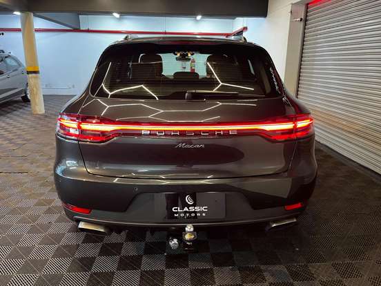 PORSCHE-MACAN-2019
