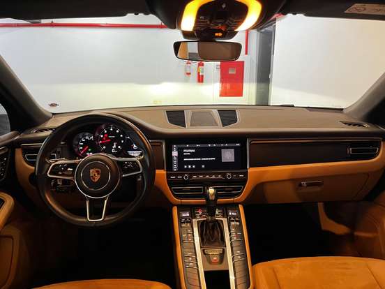 PORSCHE-MACAN-2019