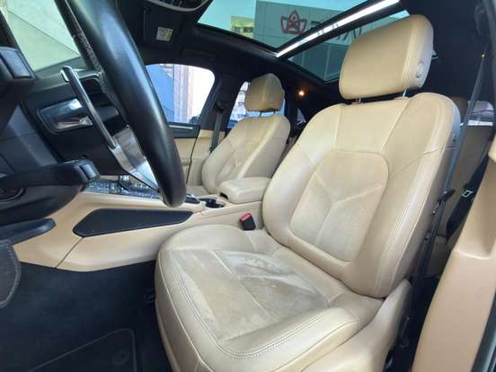 PORSCHE-MACAN-2018