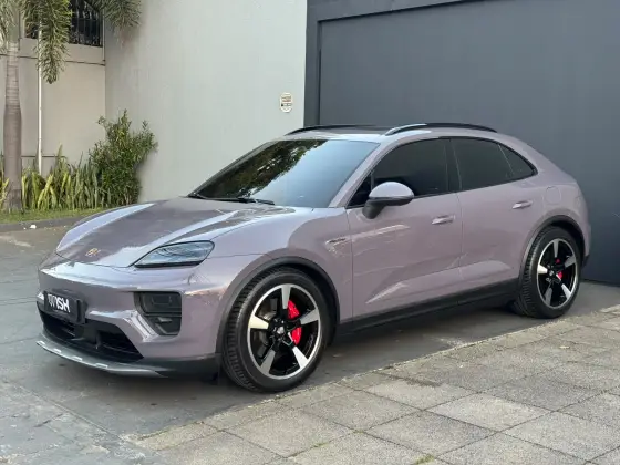 PORSCHE MACAN 4S ELÉTRICO