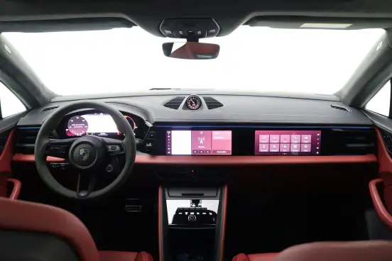 PORSCHE-MACAN-2024