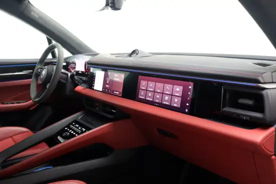 PORSCHE-MACAN-2024
