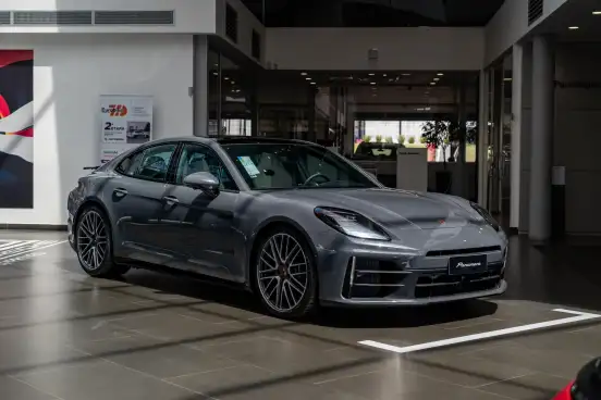 PORSCHE-PANAMERA-2026