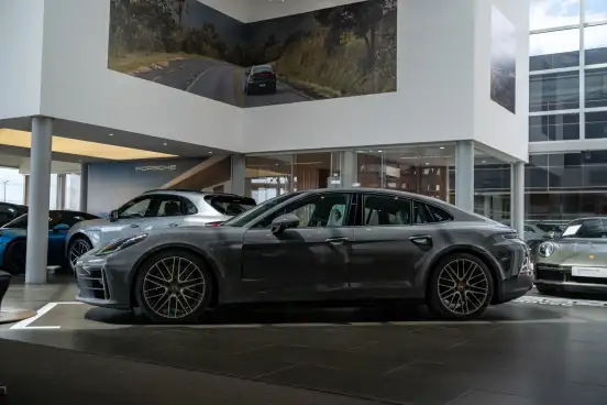 PORSCHE-PANAMERA-2026