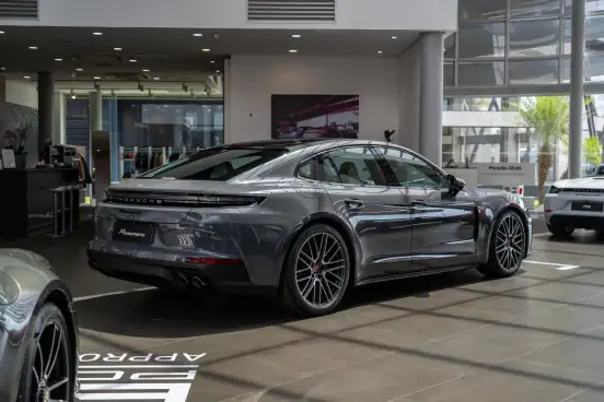 PORSCHE-PANAMERA-2026
