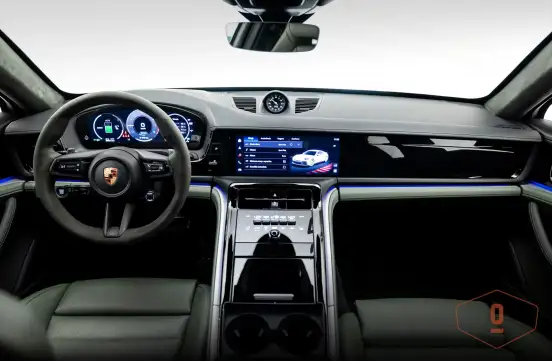 PORSCHE-PANAMERA-2024
