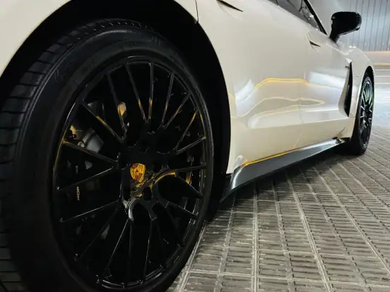 PORSCHE-TAYCAN-ELÉTRICO PORSCHE-TAYCAN-2021