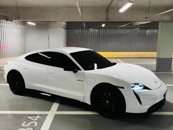 PORSCHE-TAYCAN-ELÉTRICO PORSCHE-TAYCAN-2021