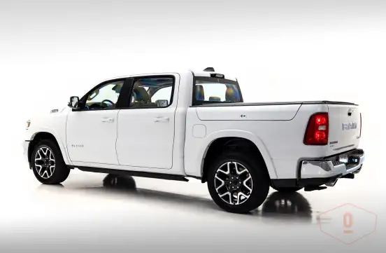 RAM-1500-3.0 HURRICANE 6 BITURBO GASOLINA LARAMIE CD 4X4 AUTOMÁTICO RAM-1500-2024