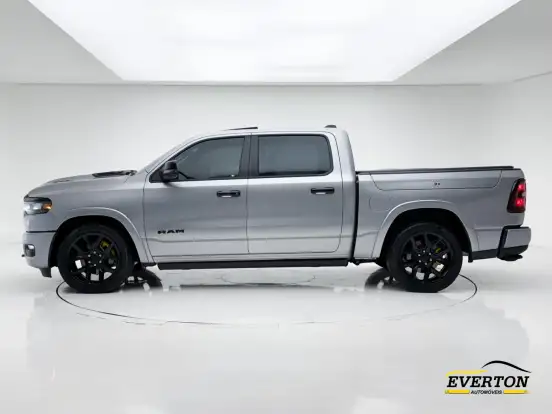 RAM-1500-3.0 HURRICANE 6 BITURBO GASOLINA LARAMIE NIGHT EDITION CD 4X4 AUTOMÁTICO RAM-1500-2025