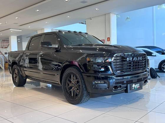 RAM 1500 3.0 HURRICANE 6 BITURBO GASOLINA LARAMIE NIGHT EDITION CD 4X4 AUTOMÁTICO